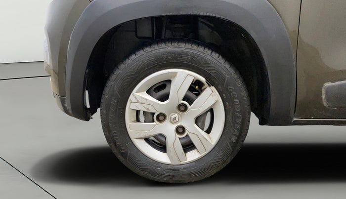 2016 Renault Kwid RXT 1.0, Petrol, Manual, 54,900 km, Left Front Wheel