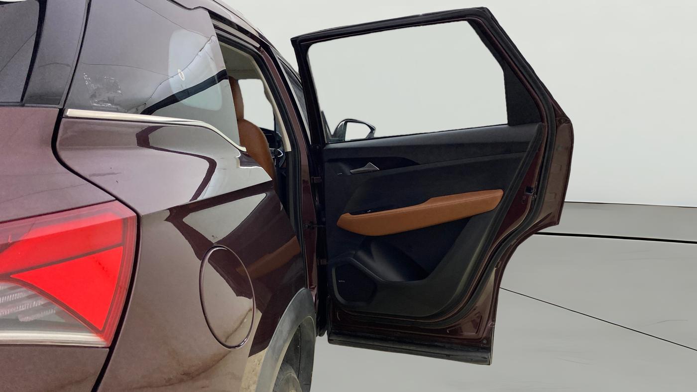 2020 MG HECTOR PLUS SHARP 1.5 PETROL TURBO DCT 6-STR, Petrol, Automatic, 42,072 km, RHS Rear Door