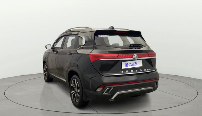 2023 MG HECTOR PLUS SHARP PRO 2.0 TURBO DIESEL 7 STR, Diesel, Manual, 74,430 km, Left Back Diagonal