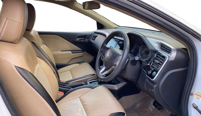 2017 Honda City 1.5L I-VTE V CVT, Petrol, Automatic, 56,720 km, Right Side Front Door Cabin