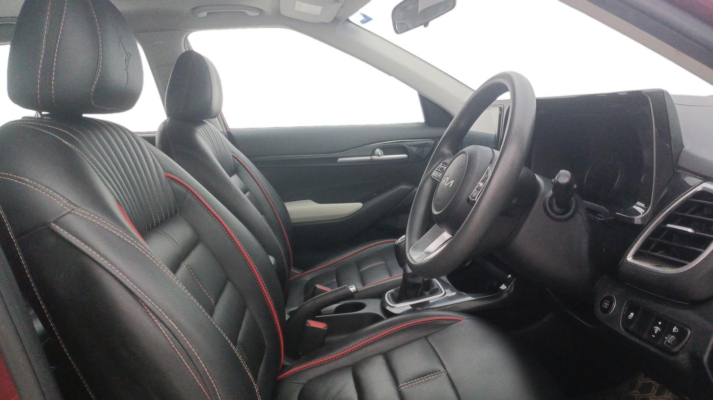 2022 KIA SELTOS HTK PLUS 1.5 IMT, Petrol, Manual, 74,054 km, Right Side Front Door Cabin