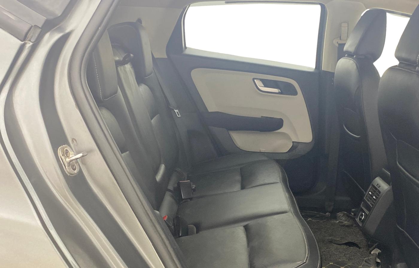 2022 Tata ALTROZ XZA PLUS, Petrol, Automatic, 44,390 km, Right Side Rear Door Cabin