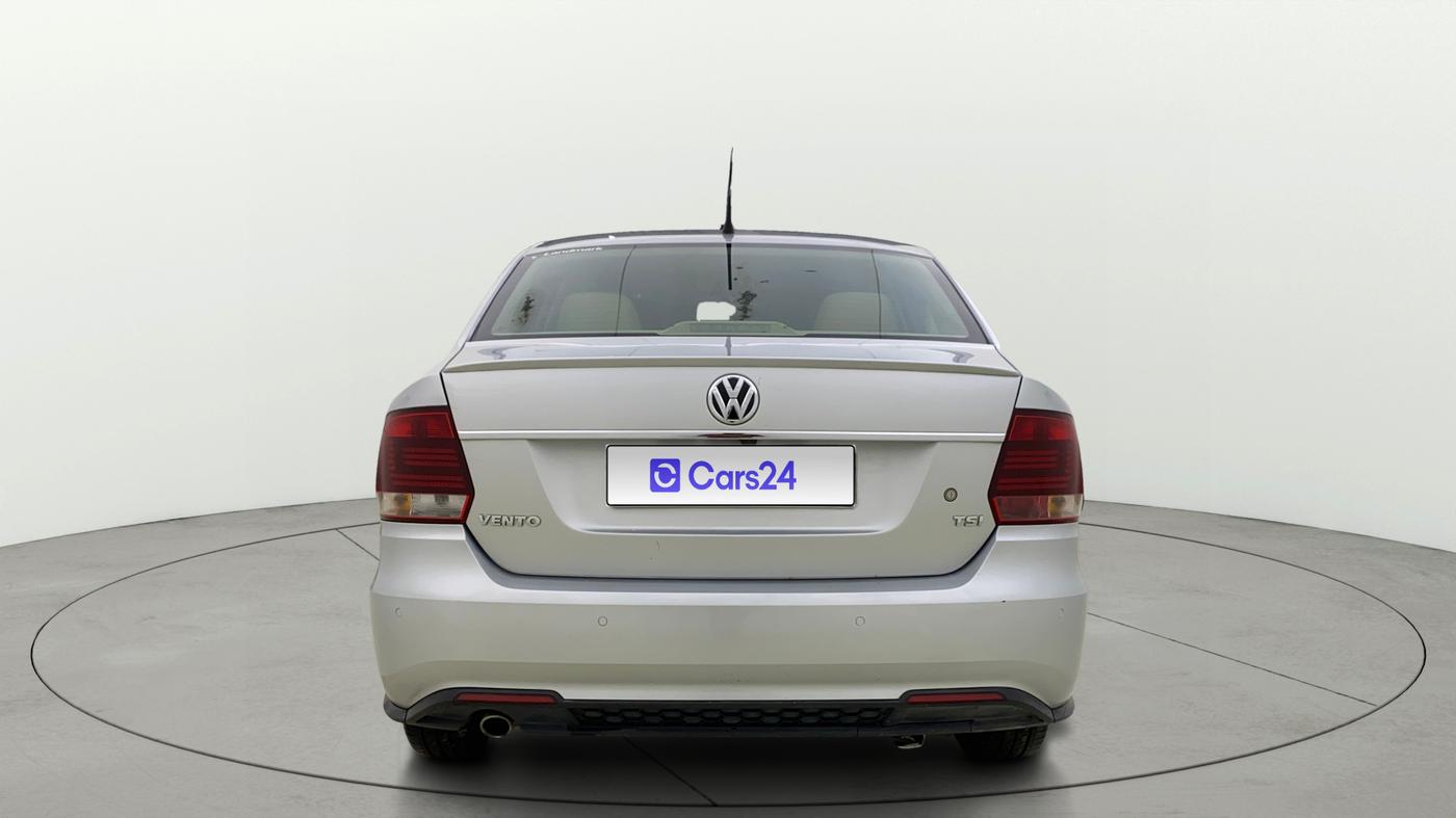 2022 Volkswagen Vento HIGHLINE PLUS 1.0L TSI AT, Petrol, Automatic, 83,459 km, Back/Rear