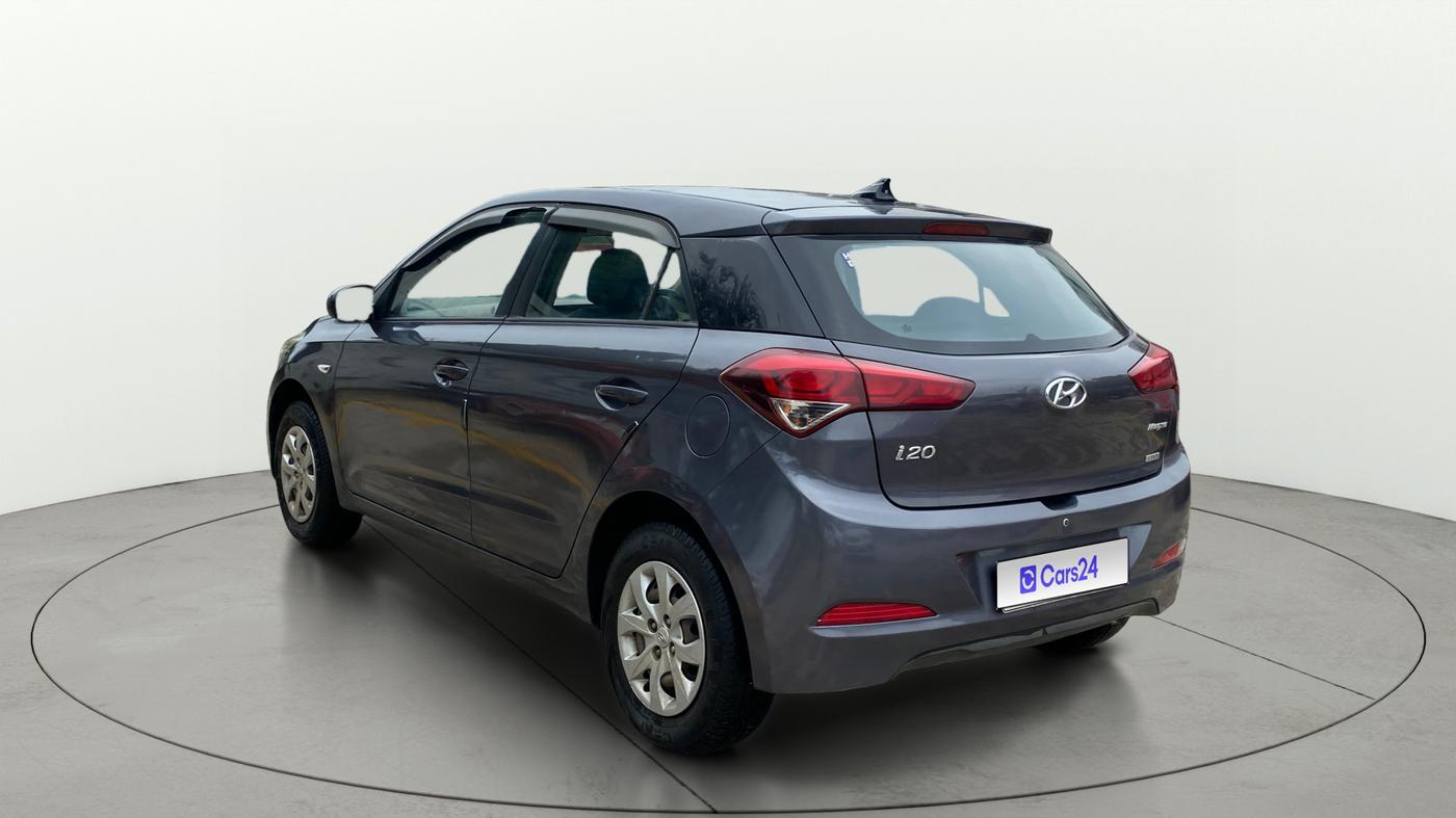 2016 Hyundai Elite i20 MAGNA 1.2, CNG, Manual, 93,968 km, Left Back Diagonal