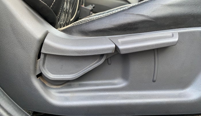 2022 Hyundai GRAND I10 NIOS SPORTZ 1.2 KAPPA VTVT, Petrol, Manual, 61,197 km, Third Seat Row ( optional )