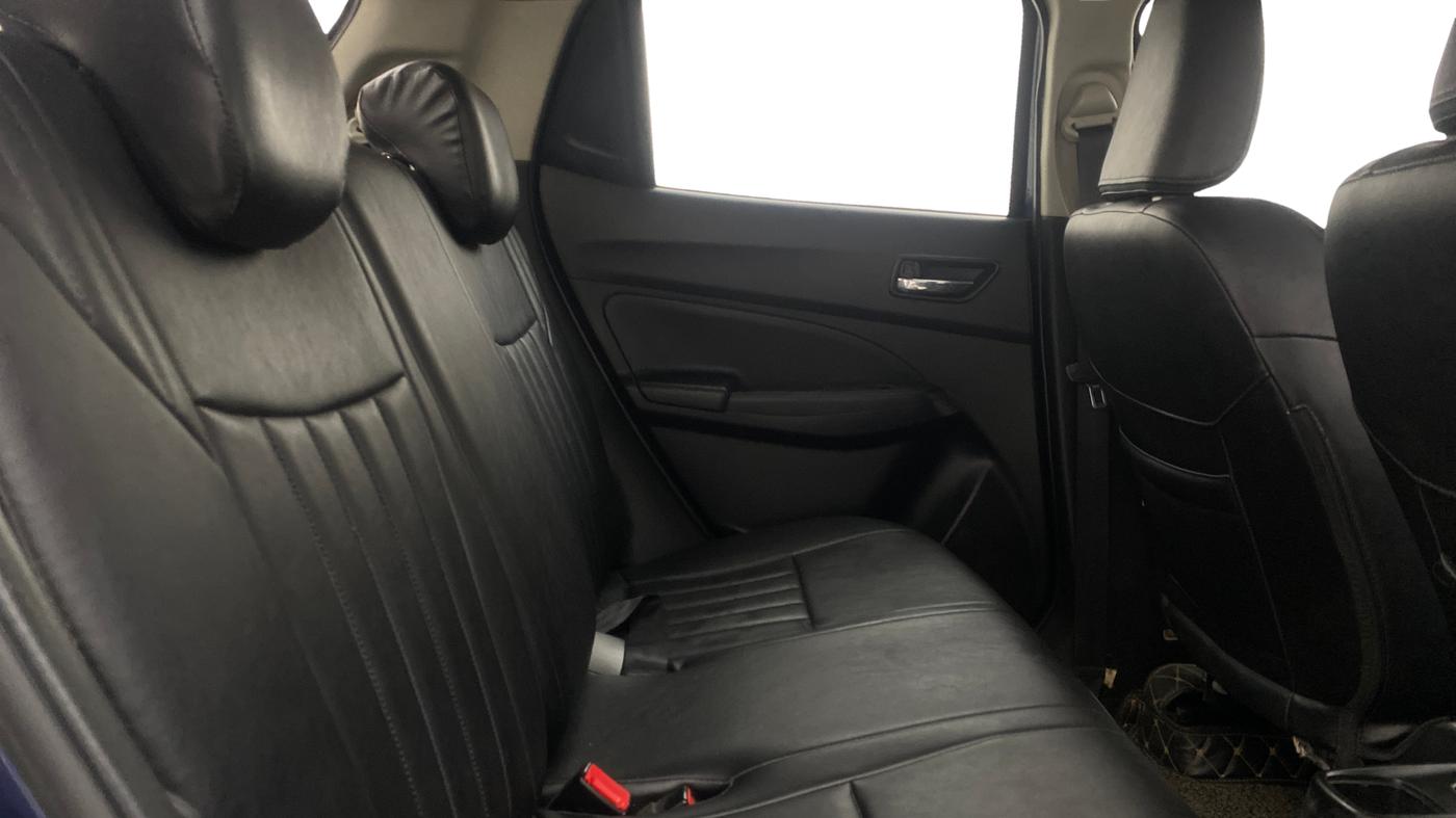 2018 Maruti Swift ZXI PLUS, Petrol, Manual, 67,613 km, Right Side Rear Door Cabin