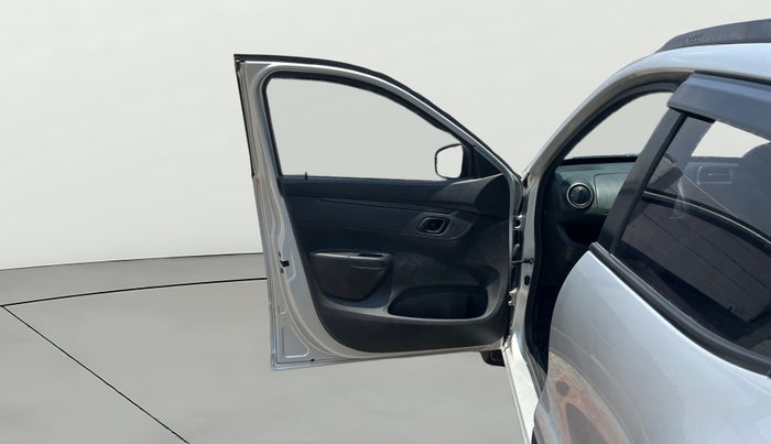 2019 Renault Kwid RXL, Petrol, Manual, 77,255 km, LHS Front Door