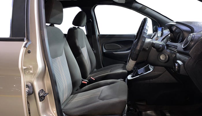 2018 Ford FREESTYLE TREND 1.2 PETROL, Petrol, Manual, 15,660 km, Right Side Front Door Cabin