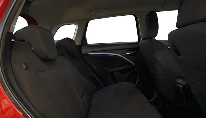 2022 Maruti BREZZA ZXI + AT SMART HYBRID, Petrol, Automatic, 30,104 km, Right Side Rear Door Cabin