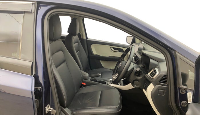 2023 Tata ALTROZ XZA PLUS (O) SUNROOF P , Petrol, Automatic, 39,828 km, Right Side Front Door Cabin