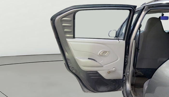 2017 Datsun Redi Go T (O), Petrol, Manual, 82,524 km, LHS Rear Door