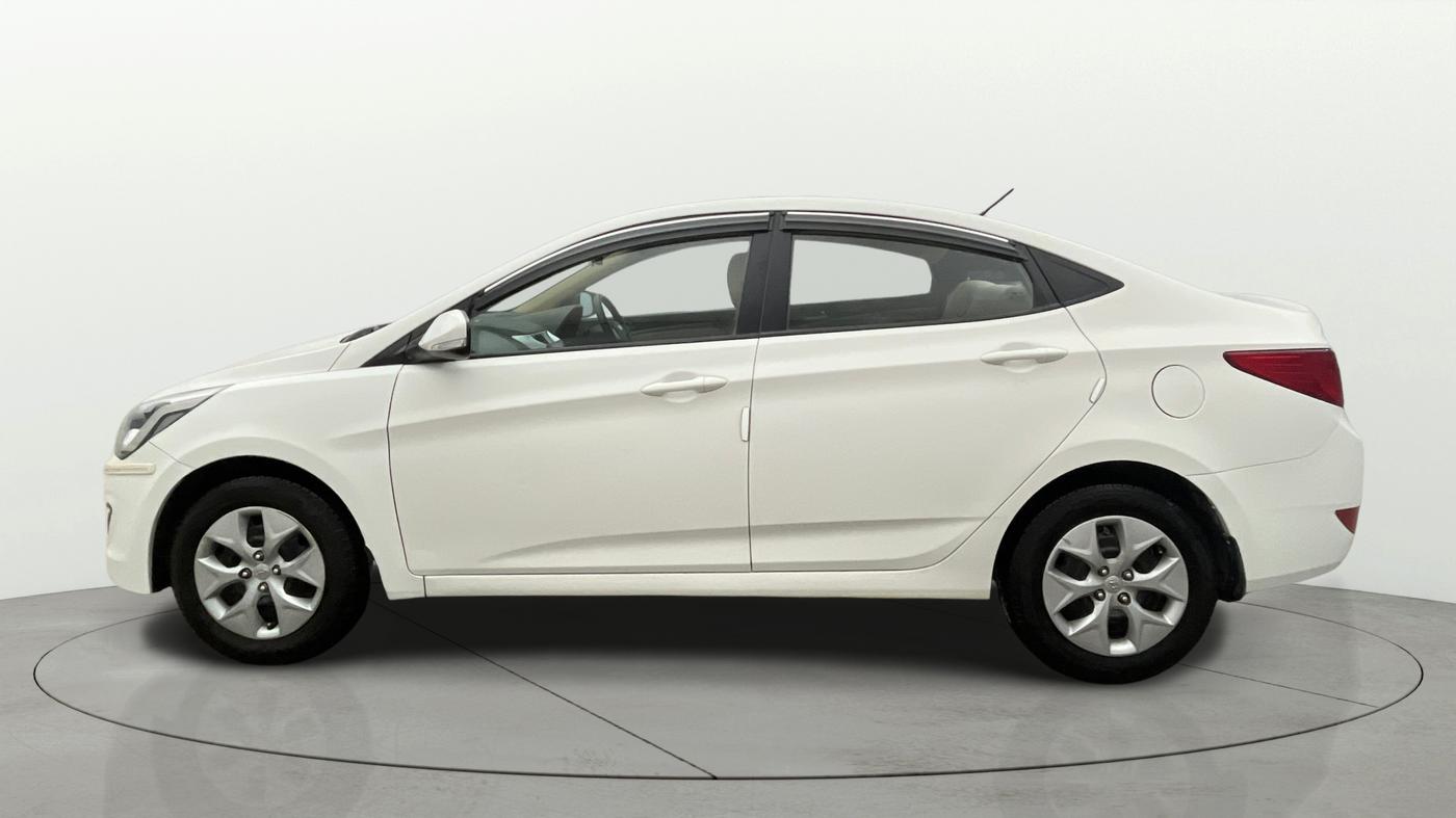 2017 Hyundai Verna FLUIDIC 4S 1.4 VTVT, Petrol, Manual, 53,951 km, Left Side