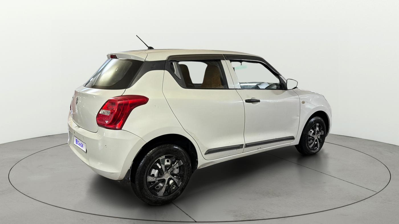 2022 Maruti Swift LXI, Petrol, Manual, 1,42,854 km, Right Back Diagonal