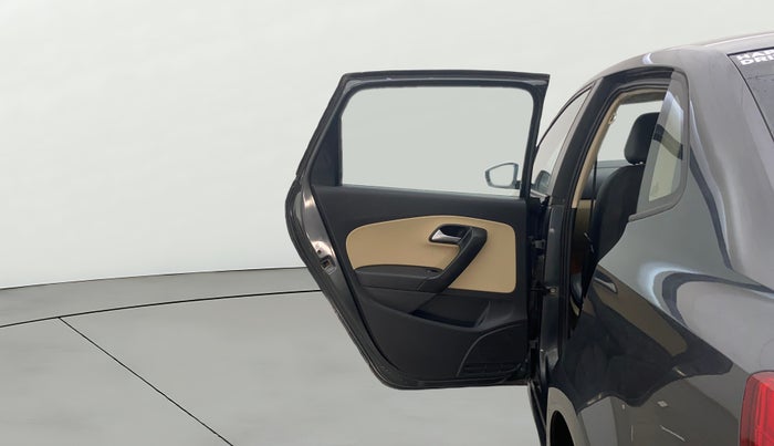 2017 Volkswagen Ameo HIGHLINE PLUS 1.5L AT 16 ALLOY, Diesel, Automatic, 84,772 km, LHS Rear Door