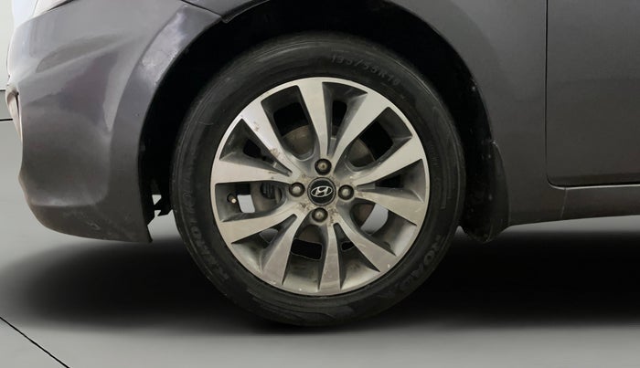 2014 Hyundai Verna FLUIDIC 1.6 VTVT SX AT, Petrol, Automatic, 27,810 km, Left Front Wheel