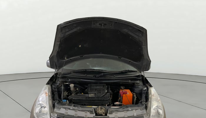 2017 Maruti Swift LXI (O), Petrol, Manual, 17,316 km, Open Bonet