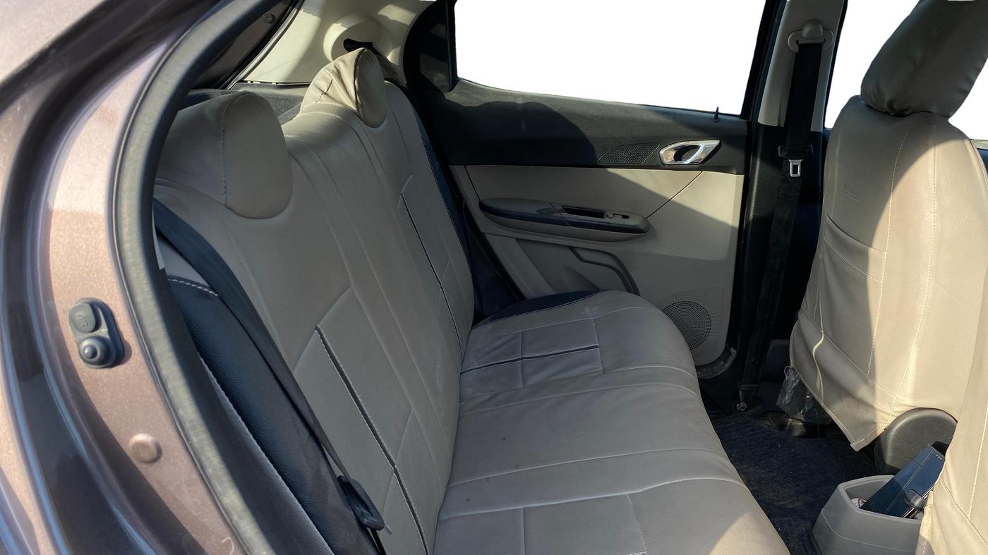 2018 Tata Tiago XZ PETROL, Petrol, Manual, 27,226 km, Right Side Rear Door Cabin