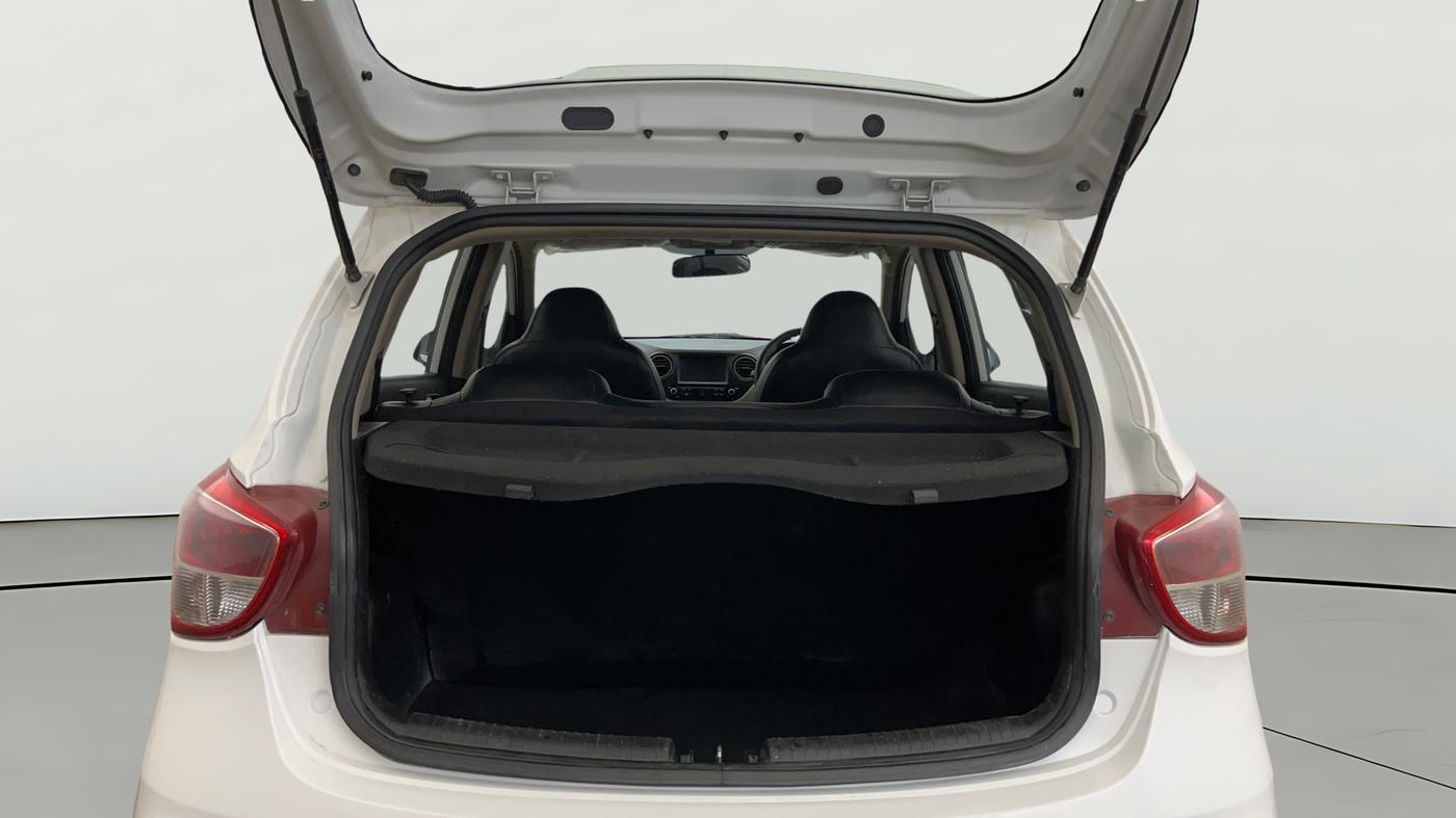 2019 Hyundai Grand i10 SPORTZ 1.2 KAPPA VTVT, Petrol, Manual, 87,894 km, Boot Open Zoomed View