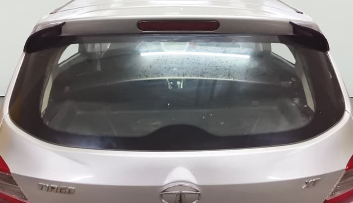 2016 Tata Tiago XT PETROL, Petrol, Manual, 99,343 km, Rear Windshield