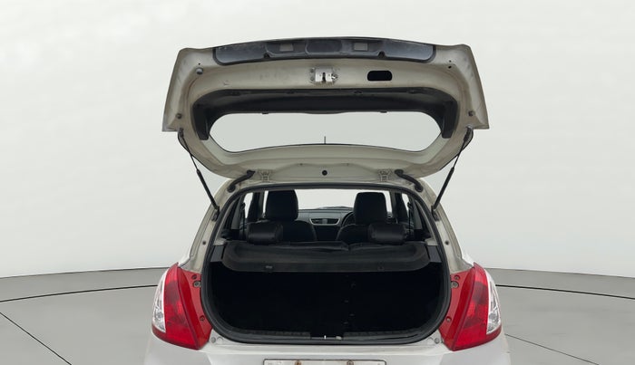 2016 Maruti Swift VXI, Petrol, Manual, 53,297 km, Boot Door Open