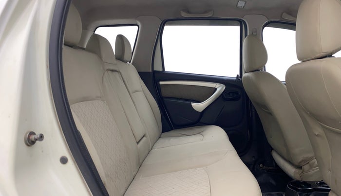 2014 Renault Duster 85 PS RXL DIESEL (OPT), Diesel, Manual, 80,636 km, Right Side Rear Door Cabin