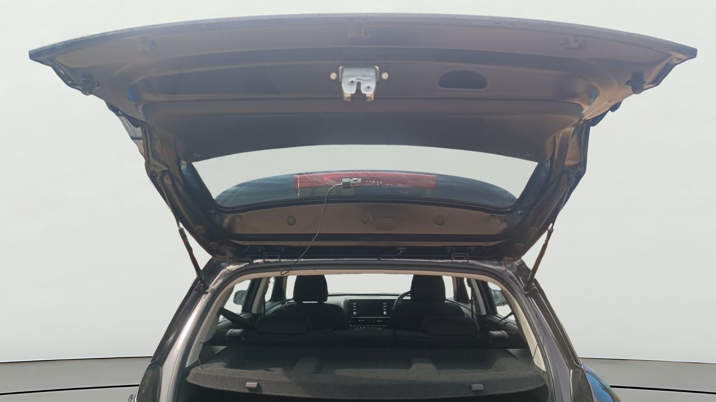 2025 Hyundai Creta S (O) 1.5 Petrol IVT Knight Edition, Petrol, Automatic, 7,113 km, Boot Door Open