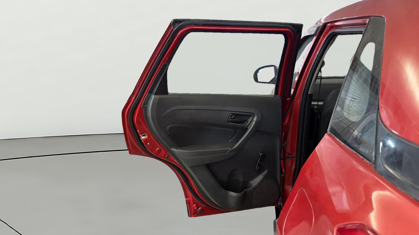 2018 Maruti Vitara Brezza LDI, Diesel, Manual, 1,32,045 km, LHS Rear Door