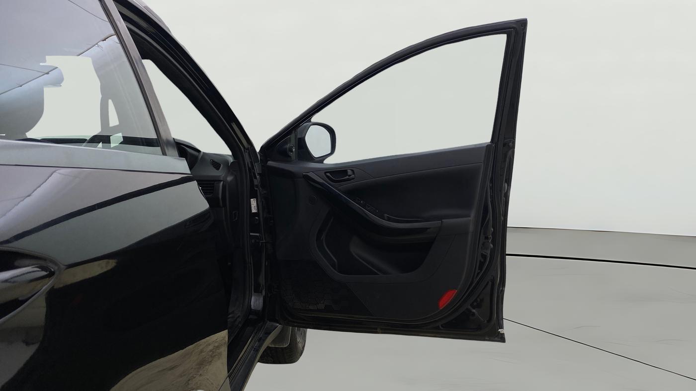 2021 Tata NEXON XZ PLUS PETROL DARK EDITION, Petrol, Manual, 77,428 km, RHS Front Door