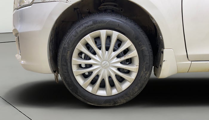 2016 Maruti Ciaz VXI, Petrol, Manual, 31,229 km, Left Front Wheel