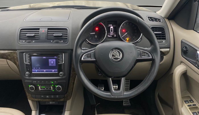 2016 Skoda Yeti STYLE 4X4, Diesel, Manual, 1,46,970 km, Steering Wheel Close Up