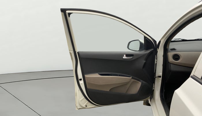 2015 Hyundai Grand i10 SPORTZ 1.2 KAPPA VTVT, Petrol, Manual, 46,802 km, LHS Front Door