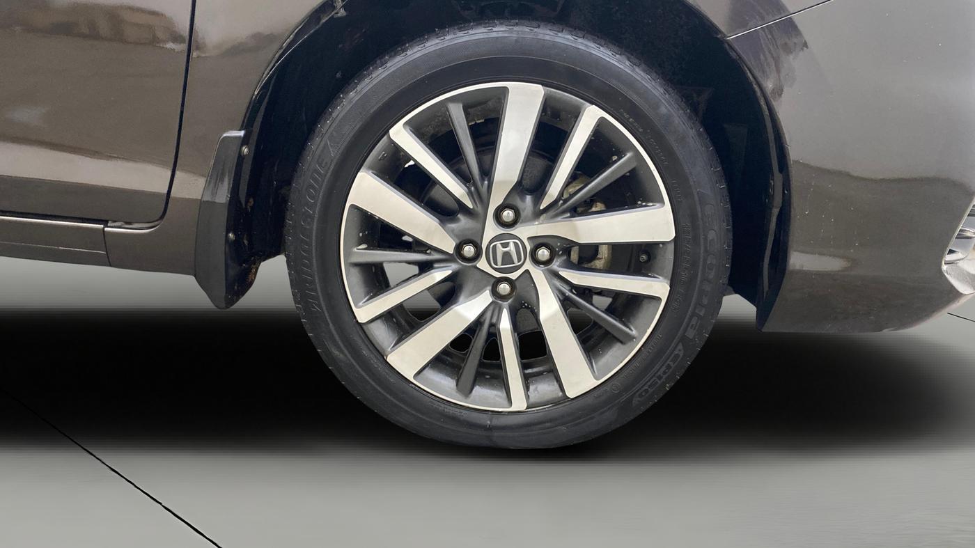 2021 Honda City 1.5L I-DTEC ZX, Diesel, Manual, 32,732 km, Right Front Wheel