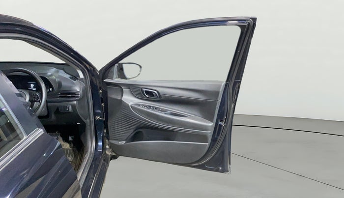 2021 Hyundai NEW I20 SPORTZ 1.2 AT, Petrol, Automatic, 24,998 km, RHS Front Door