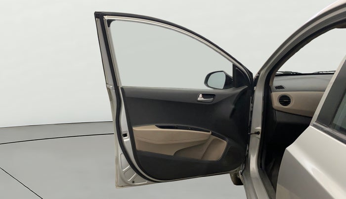 2014 Hyundai Xcent S (O) 1.2, Petrol, Manual, 80,611 km, LHS Front Door