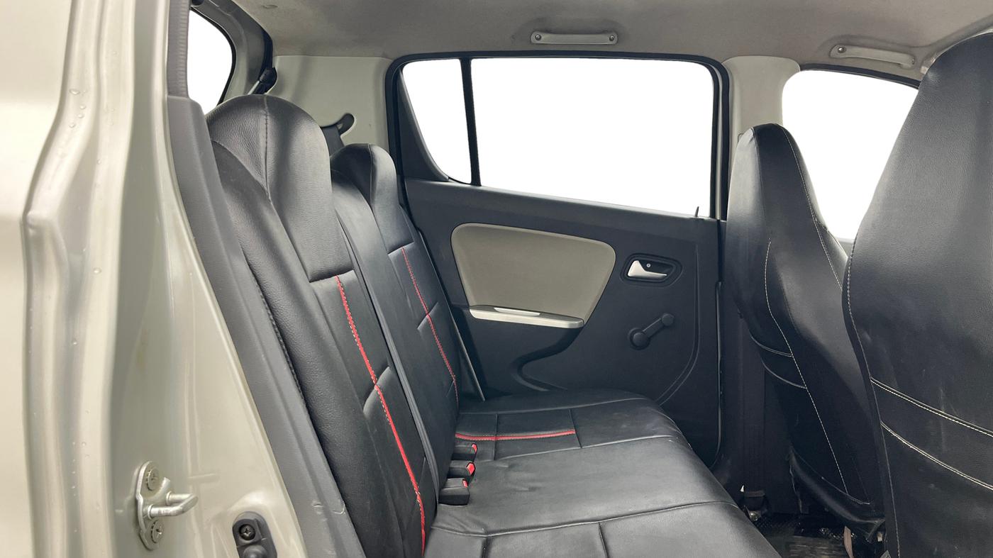 2017 Maruti Alto K10 VXI, Petrol, Manual, 66,287 km, Right Side Rear Door Cabin