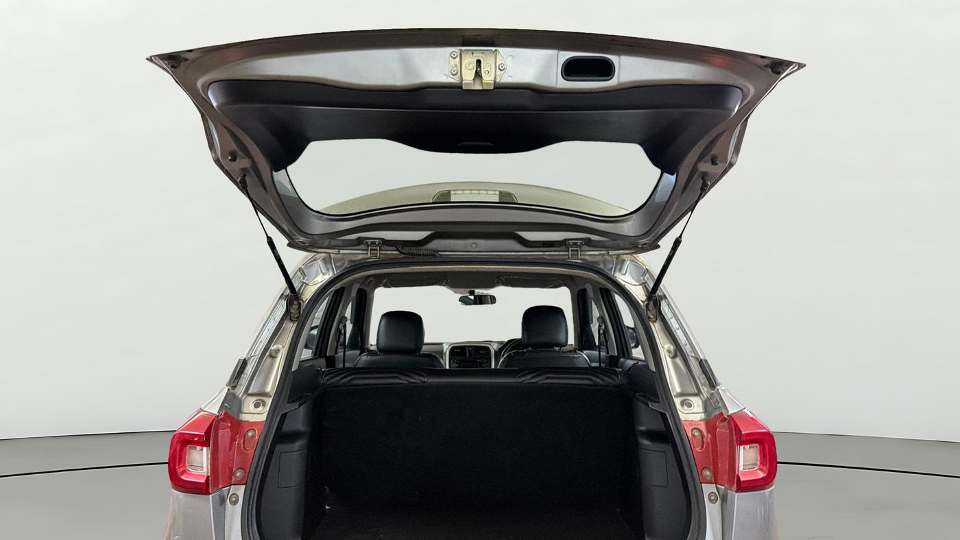 2021 Maruti Vitara Brezza LXI, Petrol, Manual, 22,583 km, Boot Door Open