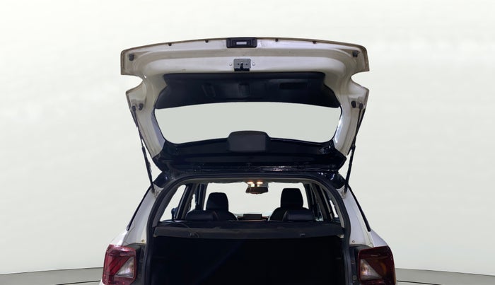 2019 Hyundai VENUE SX(O) 1.4 CRDI, Diesel, Manual, 64,290 km, Boot Door Open