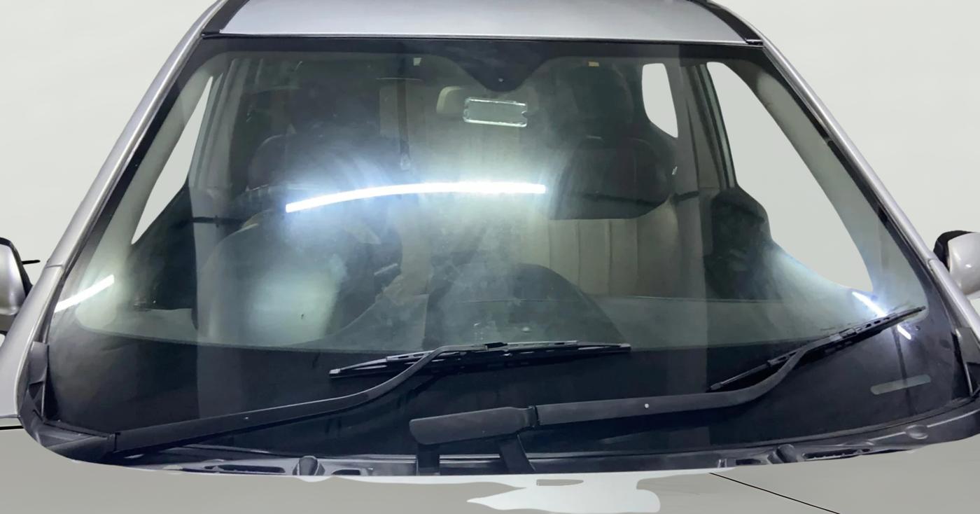 2017 Mahindra XUV500 W6, Diesel, Manual, 94,939 km, Front Windshield