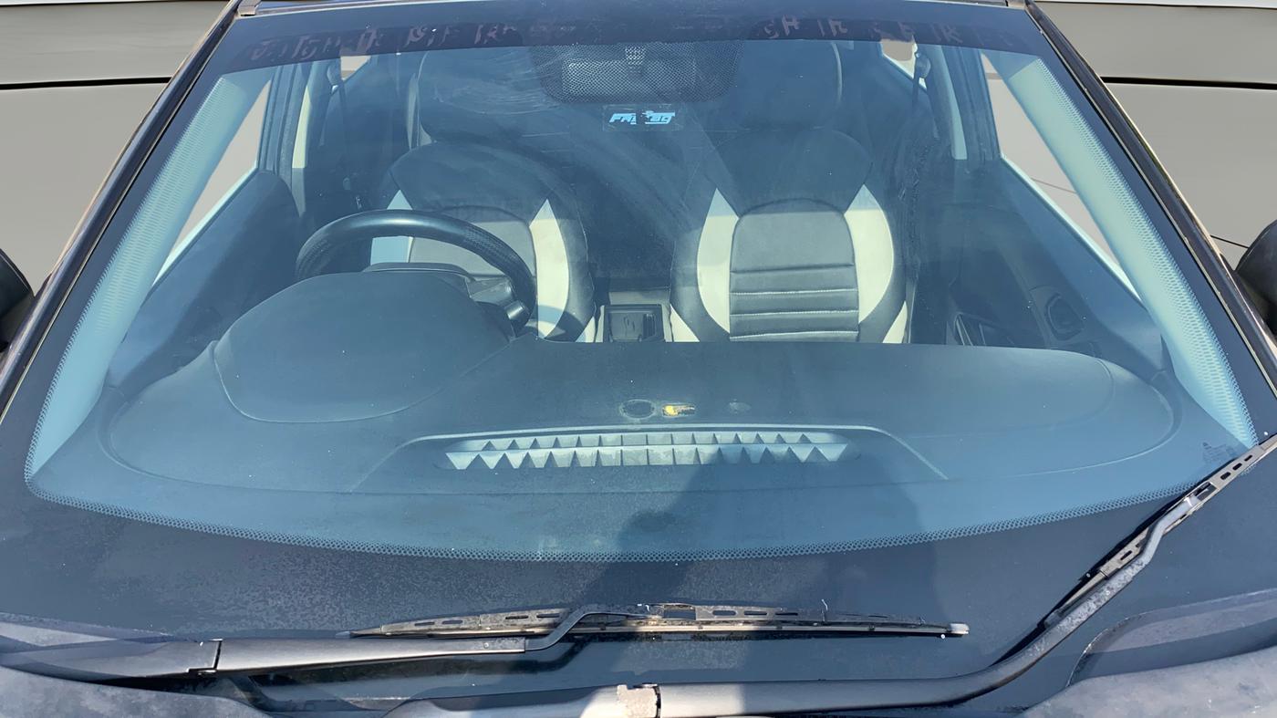 2019 Tata NEXON XM PETROL, Petrol, Manual, 97,966 km, Front Windshield