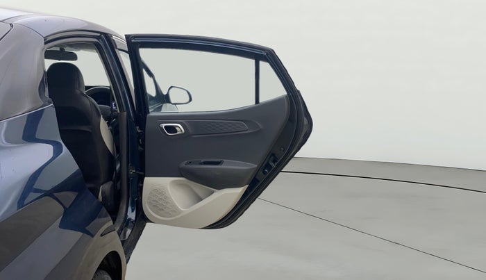 2023 Hyundai AURA SX 1.2 CNG, CNG, Manual, 1,19,674 km, RHS Rear Door