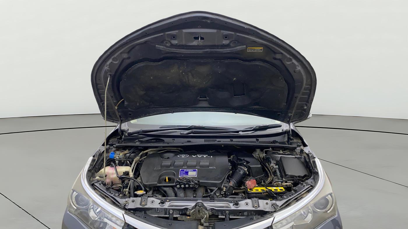 2016 Toyota Corolla Altis VL CVT PETROL, CNG, Automatic, 1,11,426 km, Open Bonet