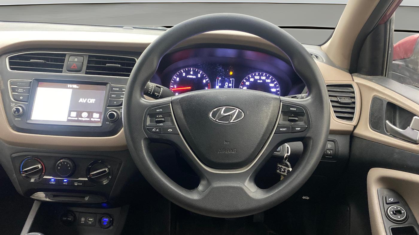 2019 Hyundai Elite i20 SPORTZ PLUS 1.2, Petrol, Manual, 75,139 km, Steering Wheel Close Up