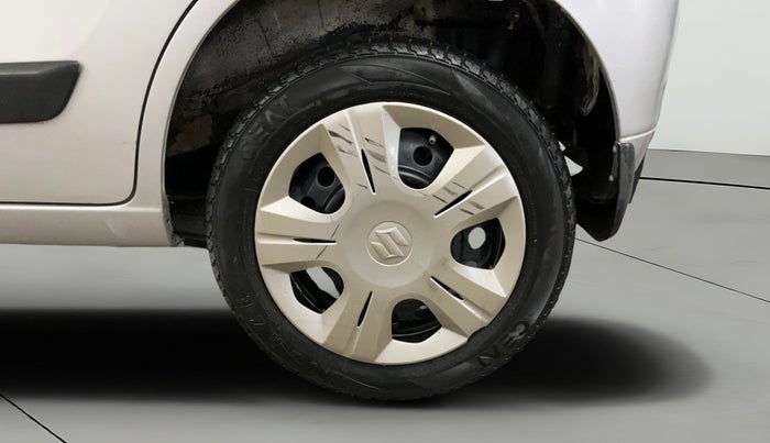2014 Maruti Wagon R 1.0 VXI, Petrol, Manual, 38,668 km, Left Rear Wheel