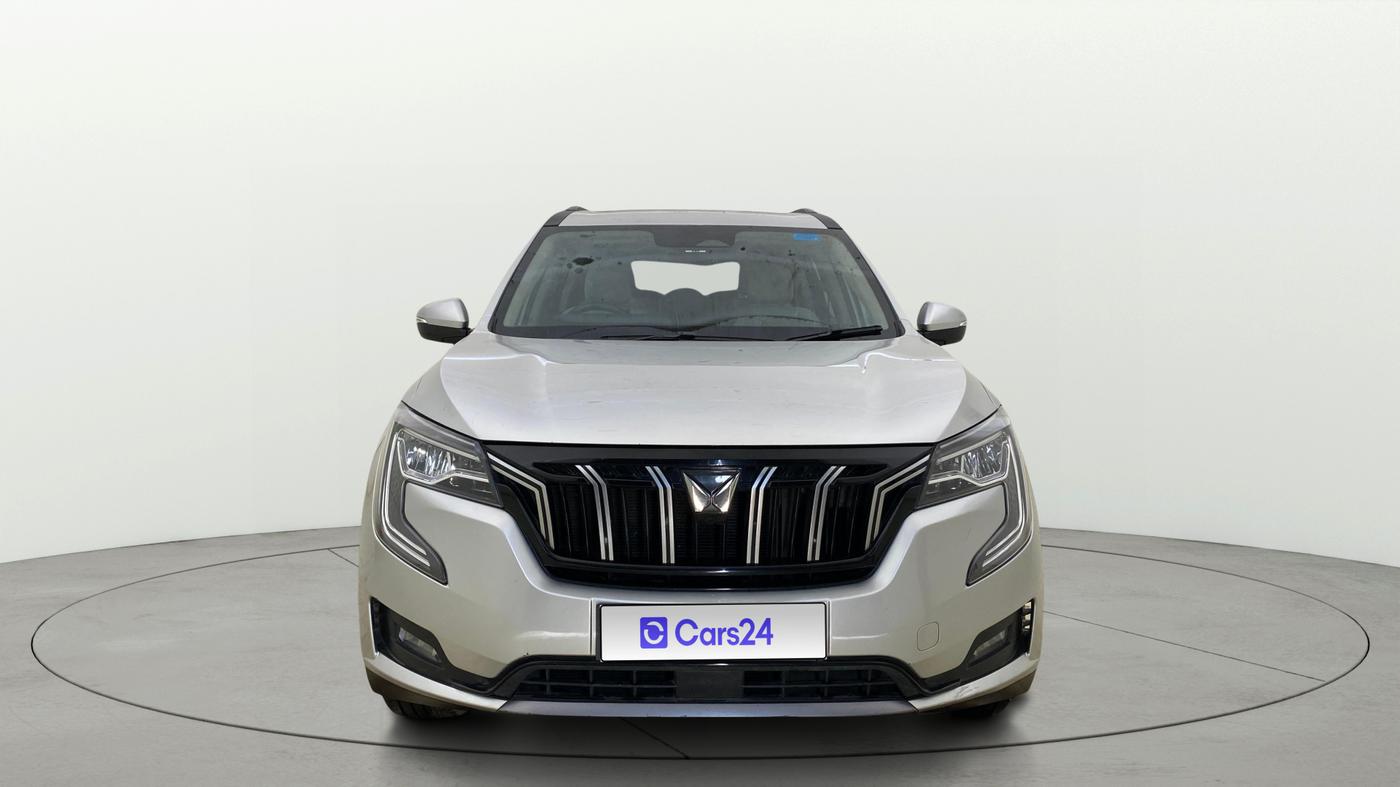 2021 Mahindra XUV700 AX 7 P MT 7 STR, Petrol, Manual, 1,32,878 km, Front
