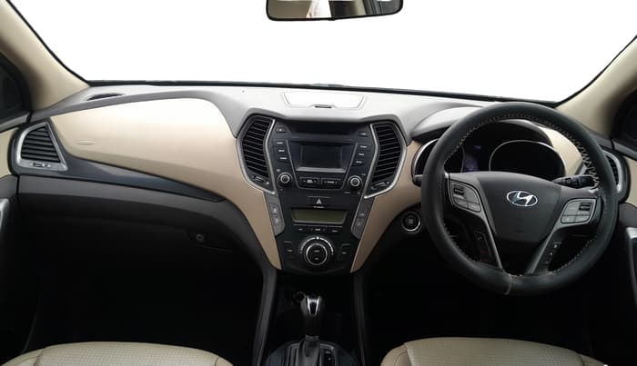 2014 Hyundai Santa Fe 4 WD AT, Diesel, Automatic, 90,566 km, Dashboard