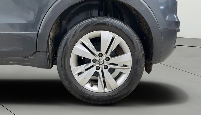 2023 Skoda KUSHAQ AMBITION 1.5 TSI MT, Petrol, Manual, 51,255 km, Left Rear Wheel