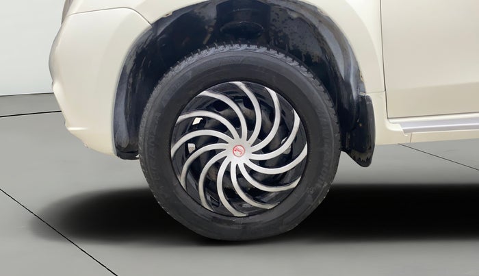 2014 Nissan Terrano XL (P), Petrol, Manual, 63,364 km, Left Front Wheel