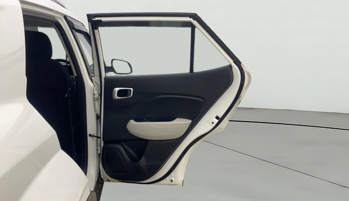 2022 Hyundai VENUE SX 1.2 PETROL, Petrol, Manual, 33,900 km, RHS Rear Door