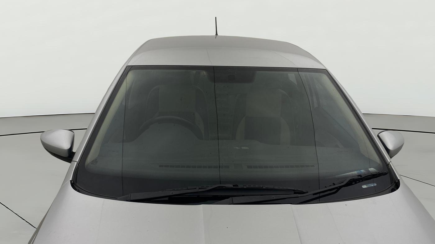 2018 Skoda Rapid AMBITION 1.6 MPI MT, Petrol, Manual, 1,11,306 km, Front Windshield
