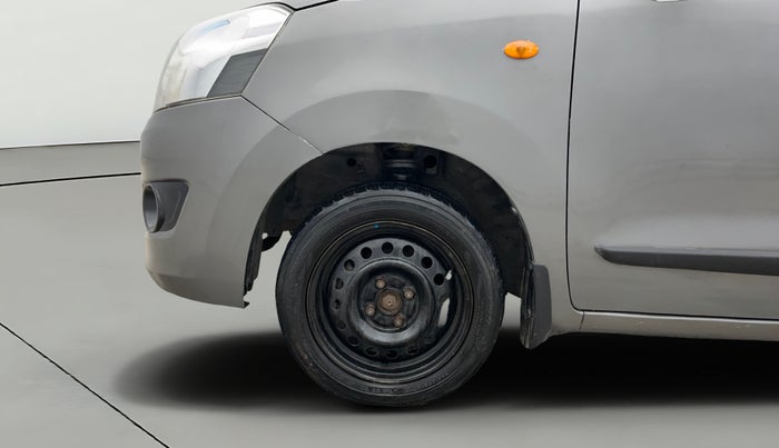 2017 Maruti Wagon R 1.0 VXI, Petrol, Manual, 43,590 km, Left Front Wheel